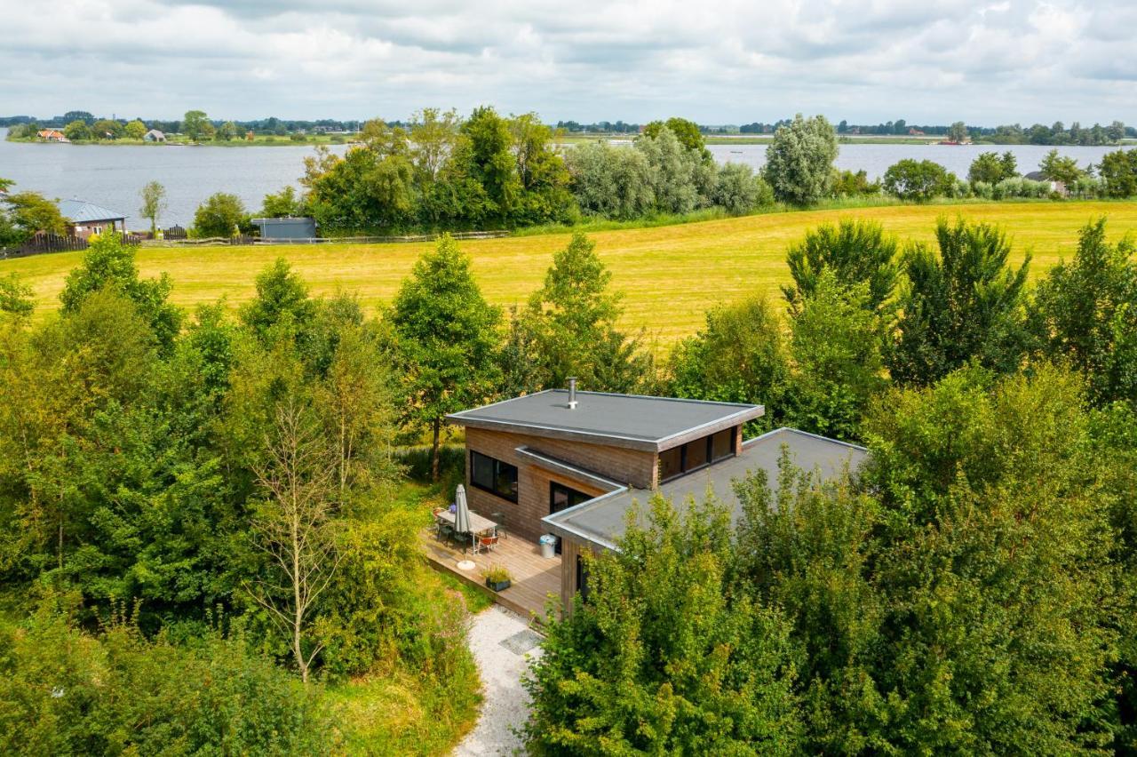 Pean-Buiten Waterlodges Nes  Extérieur photo