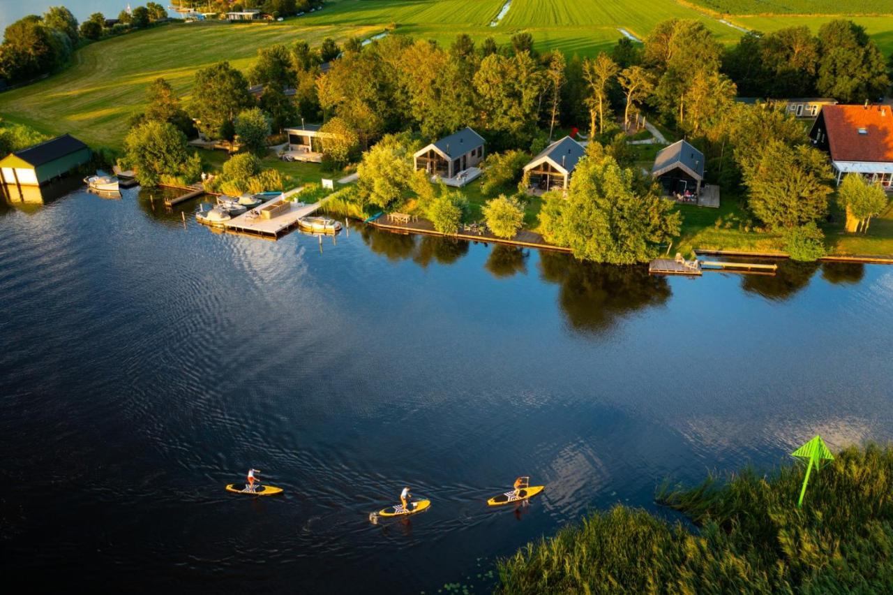 Pean-Buiten Waterlodges Nes  Extérieur photo